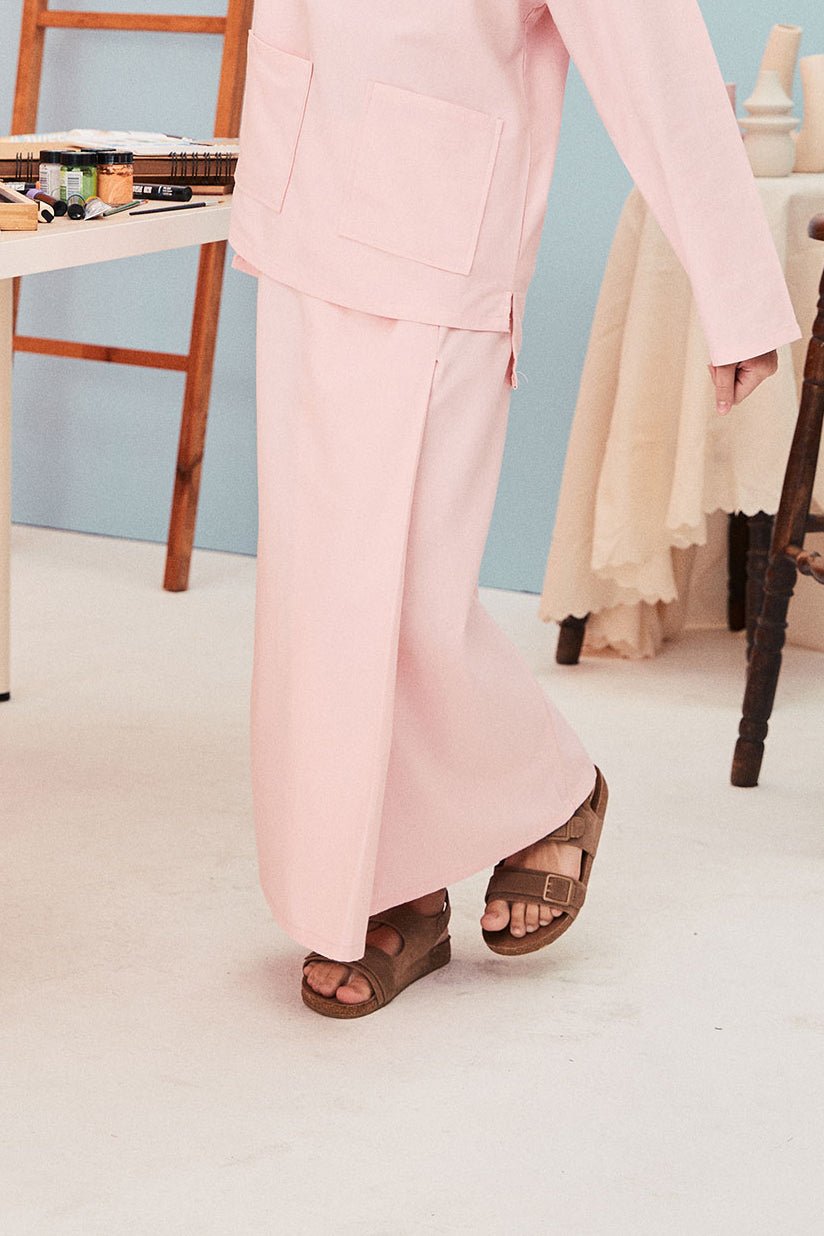 The Arte Girl Classic Skirt Soft Pink - Umbi