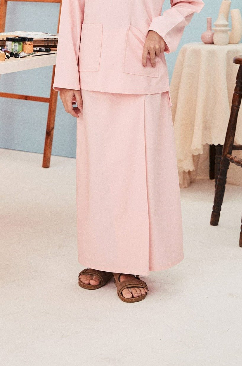 The Arte Girl Classic Skirt Soft Pink - Umbi