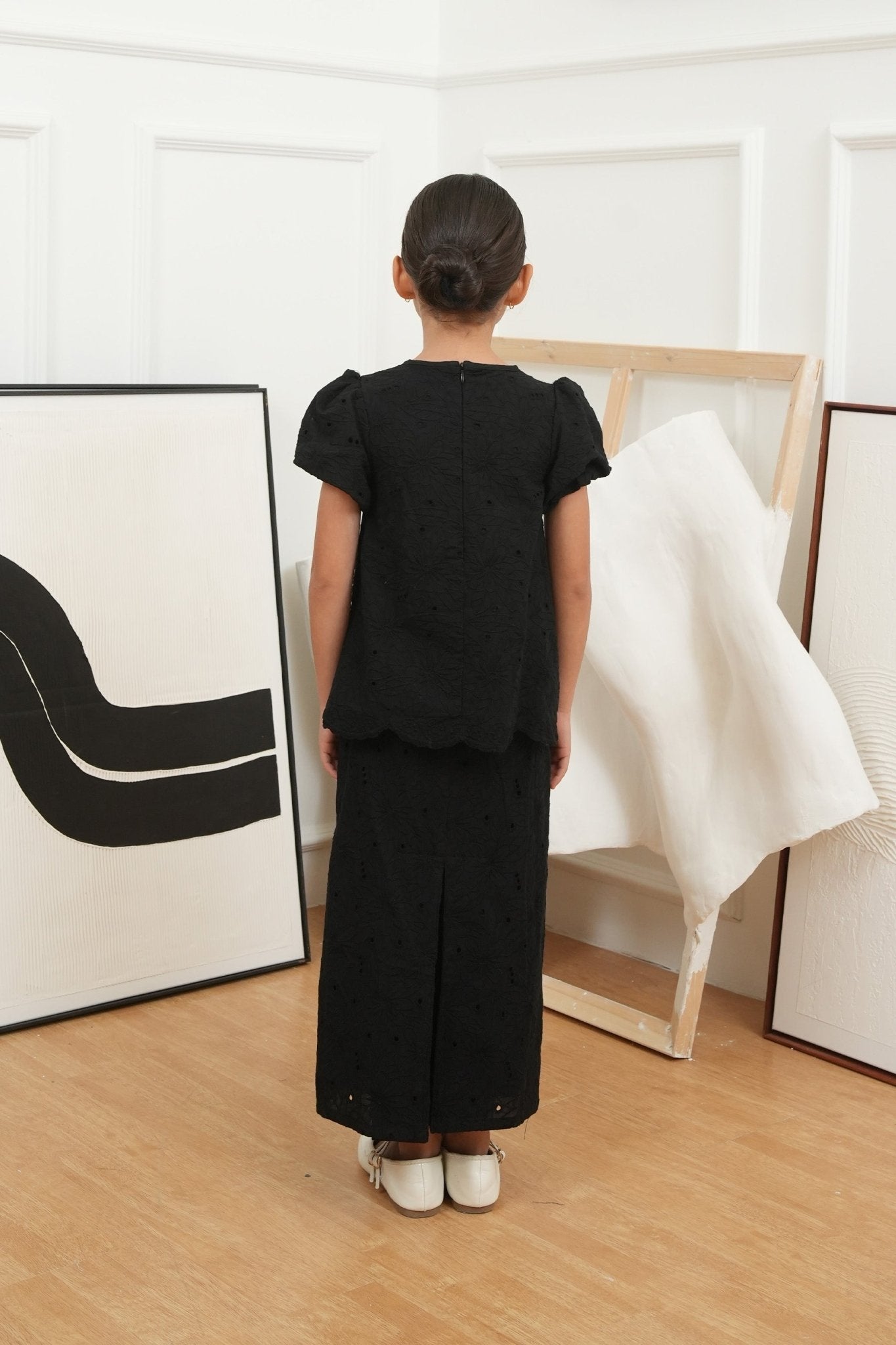 The Canvas Collection Girl Amelia Kurung Set Black Lace - Umbi