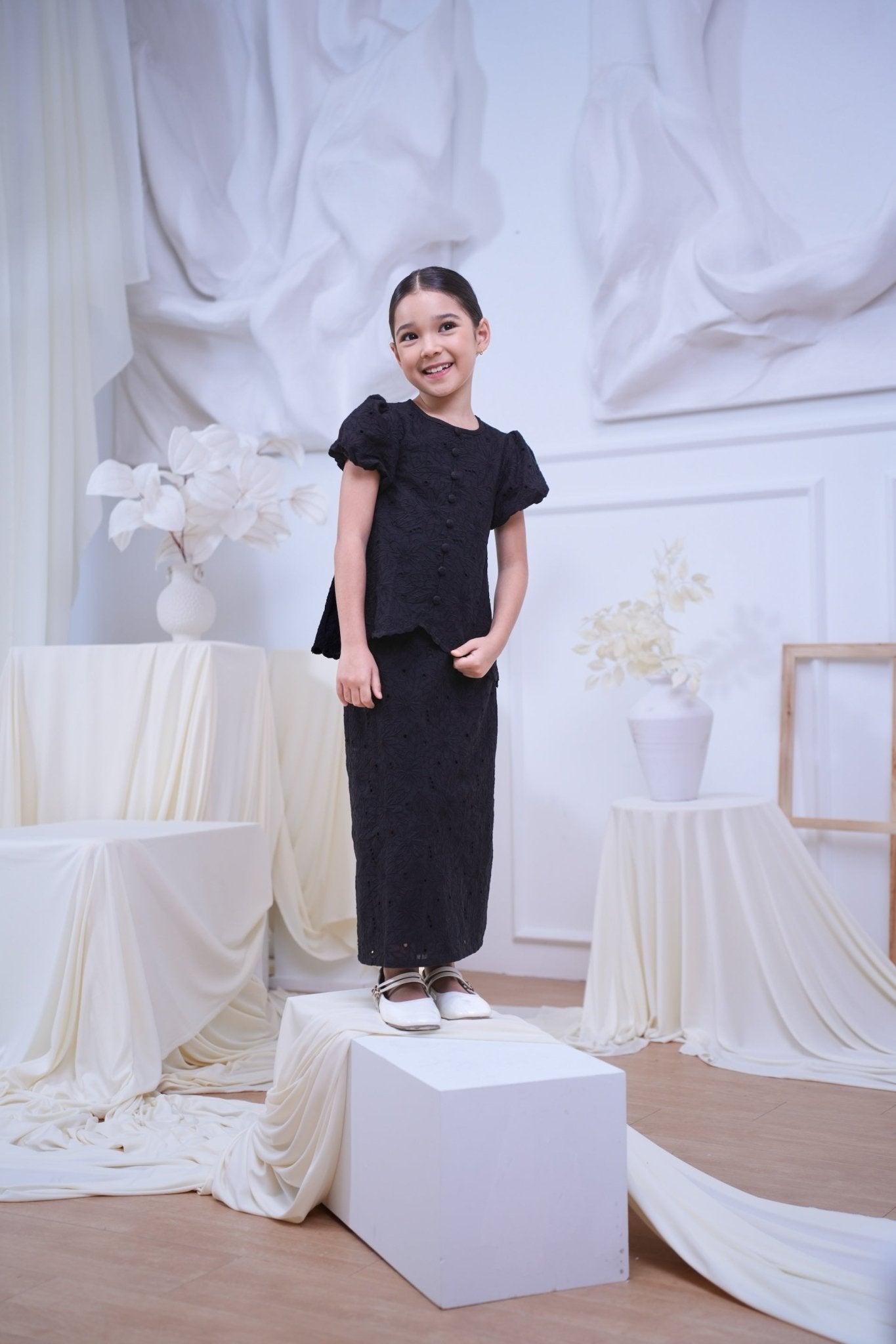 The Canvas Collection Girl Amelia Kurung Set Black Lace - Umbi