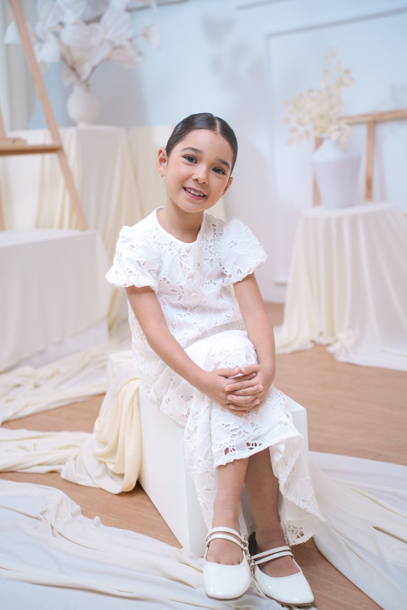 The Canvas Collection Girl Amelia Kurung Set White Lace - Umbi