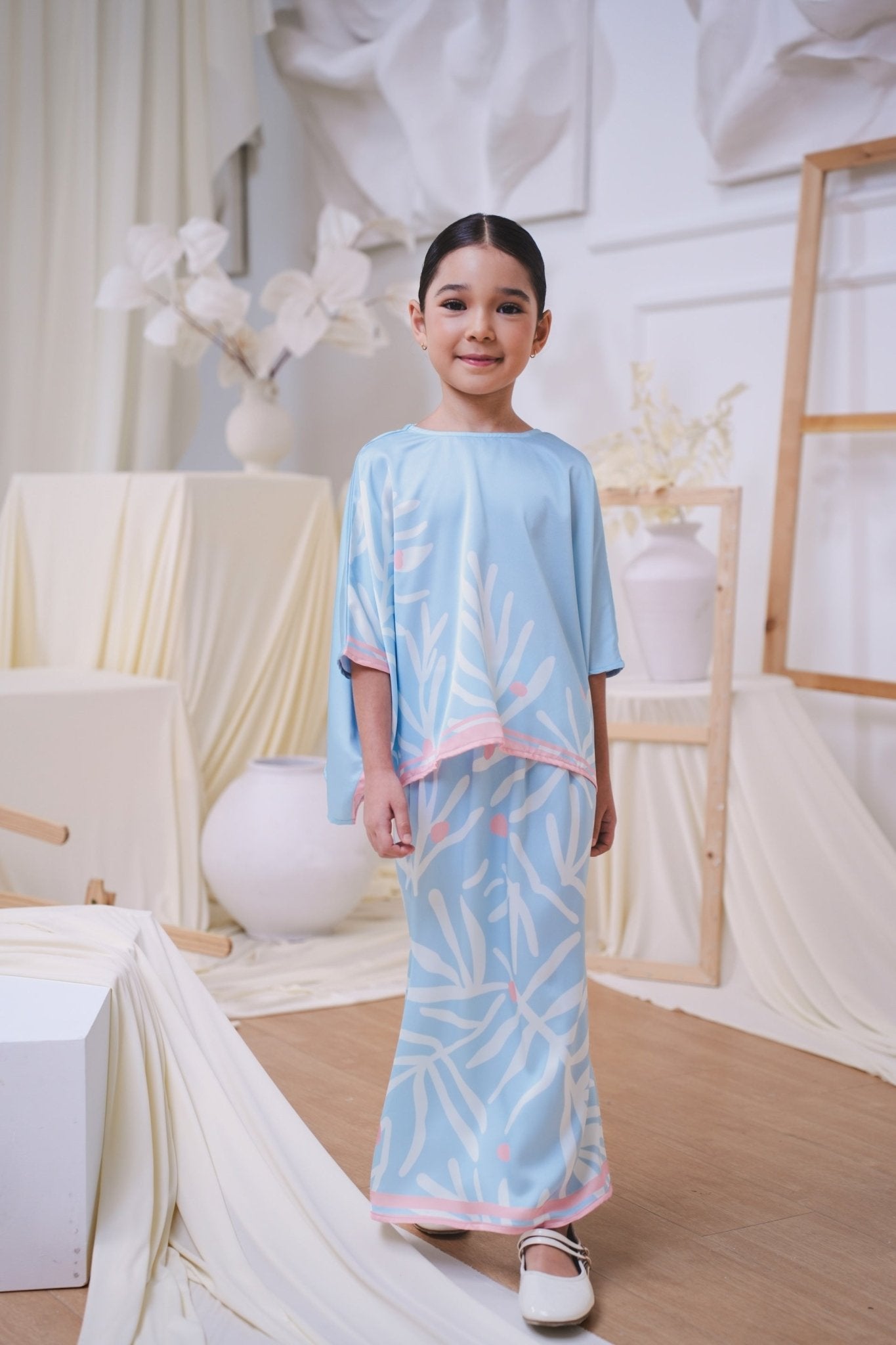 The Canvas Collection Girl Saloma Kaftan Set Baby Blue Ivy Print - Umbi