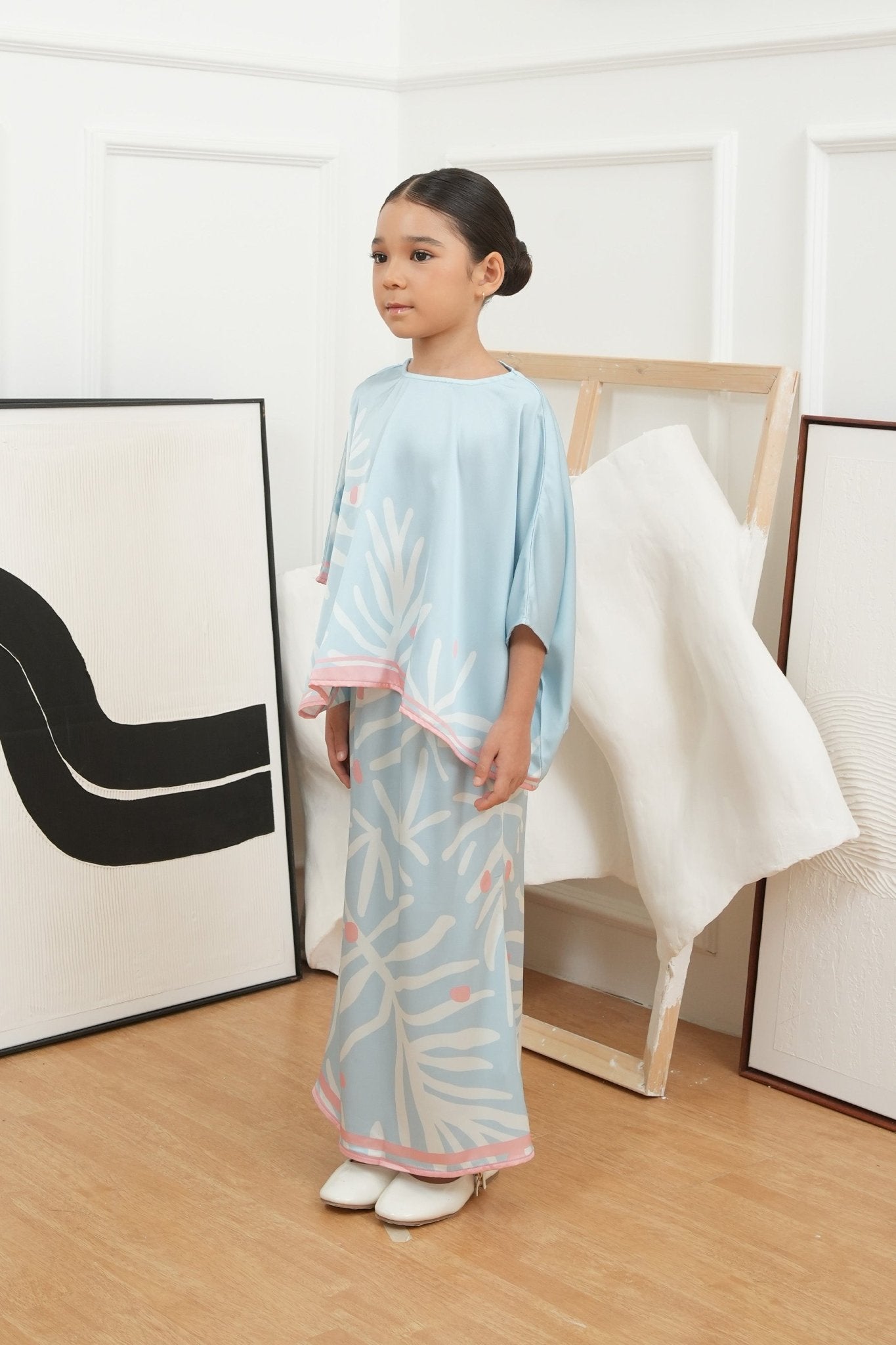 The Canvas Collection Girl Saloma Kaftan Set Baby Blue Ivy Print - Umbi