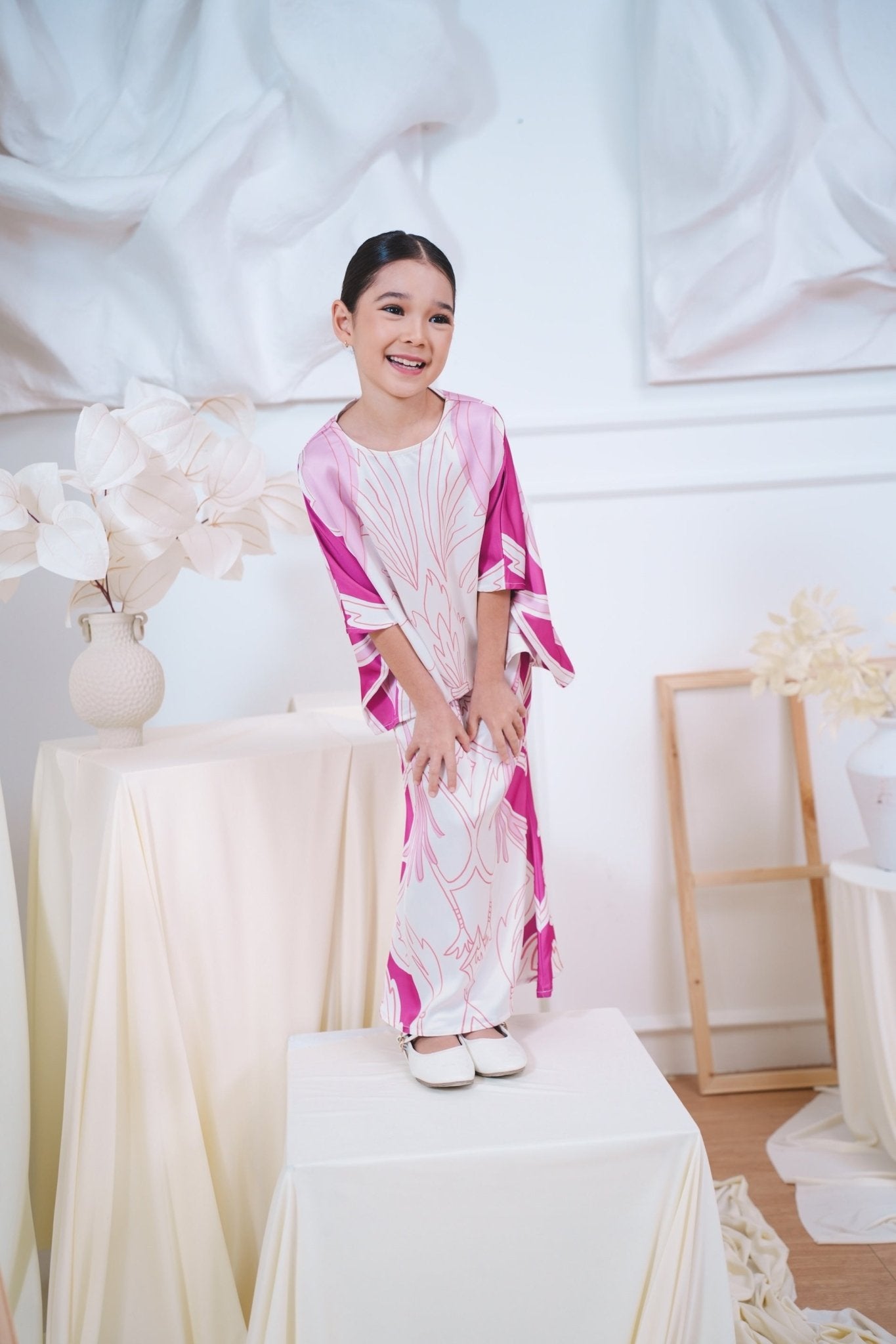 The Canvas Collection Girl Saloma Kaftan Set Barbie Pink Garden Print - Umbi
