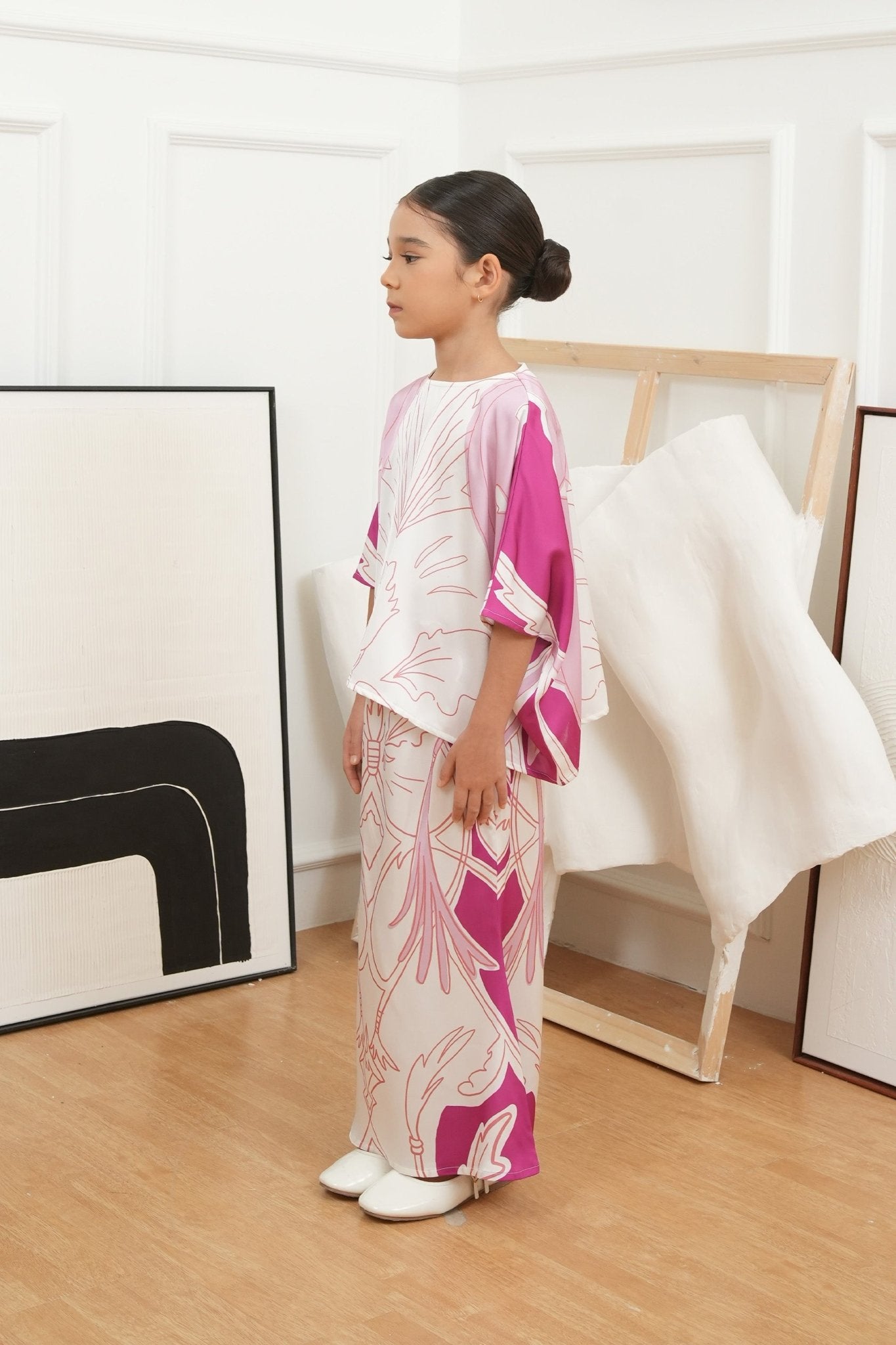 The Canvas Collection Girl Saloma Kaftan Set Barbie Pink Garden Print - Umbi