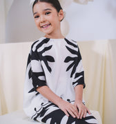 The Canvas Collection Girl Saloma Kaftan Set Black & White Ivy Print - Umbi