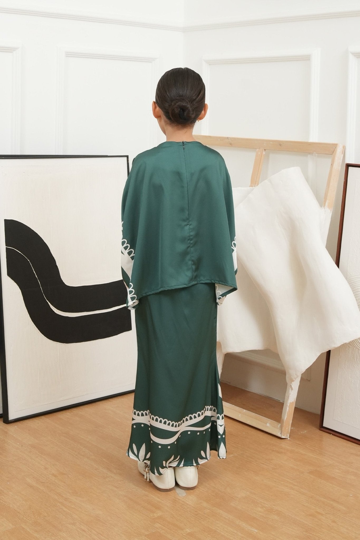 The Canvas Collection Girl Saloma Kaftan Set Emerald Green Ivy Print - Umbi