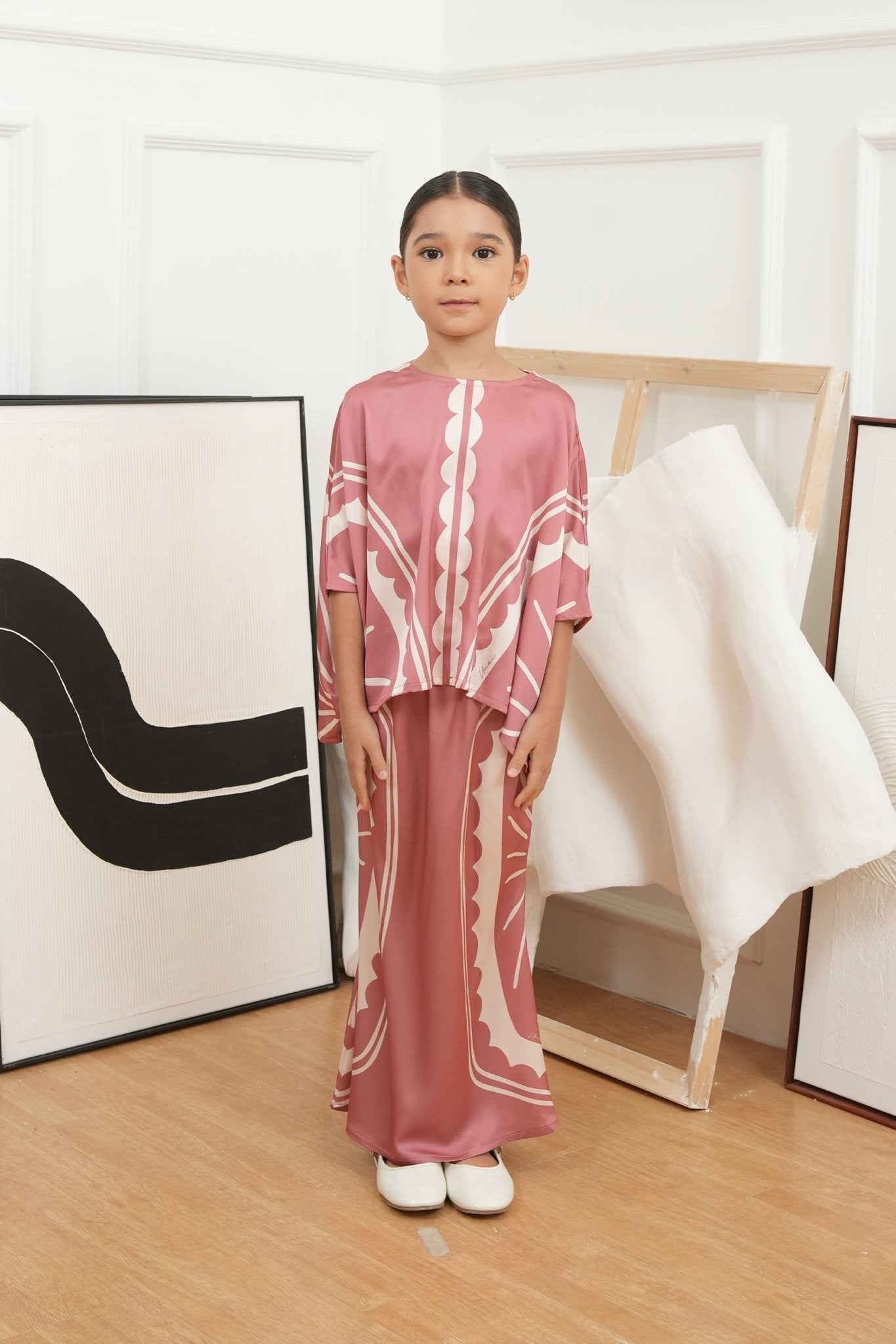 The Canvas Collection Girl Saloma Kaftan Set Warm Pink Matahari Print - Umbi