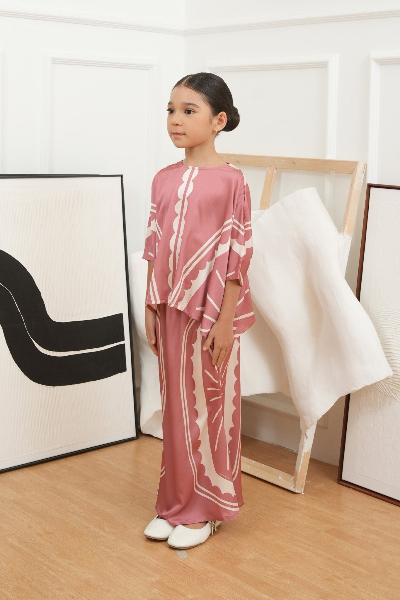The Canvas Collection Girl Saloma Kaftan Set Warm Pink Matahari Print - Umbi