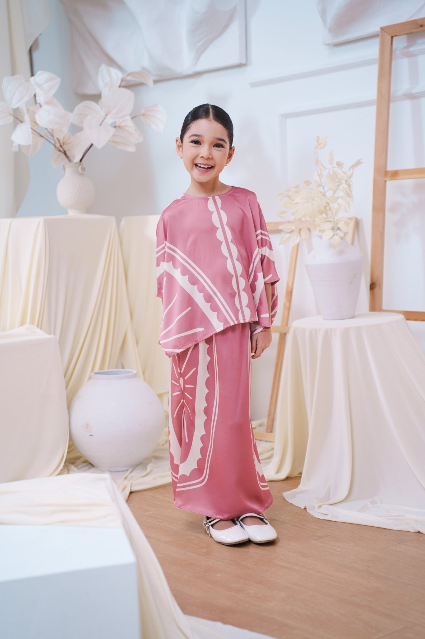 The Canvas Collection Girl Saloma Kaftan Set Warm Pink Matahari Print - Umbi