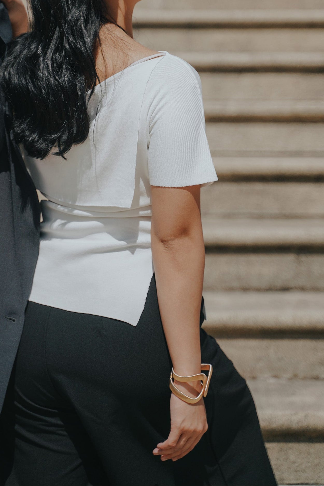 The City Breeze Pt.2 Women Boat Neck Knit Top White - Umbi