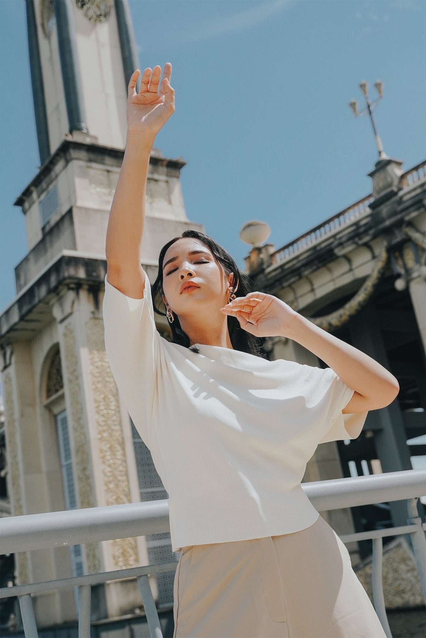 The City Breeze Pt.2 Women Wide Neck Knit Top Cream - Umbi