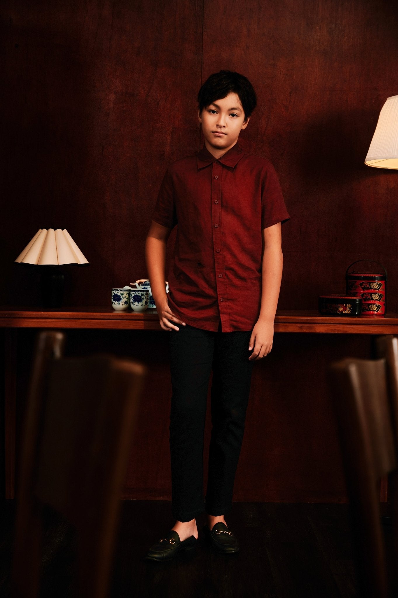 The Huā Collection Boy Holiday Shirt in Maroon - Umbi