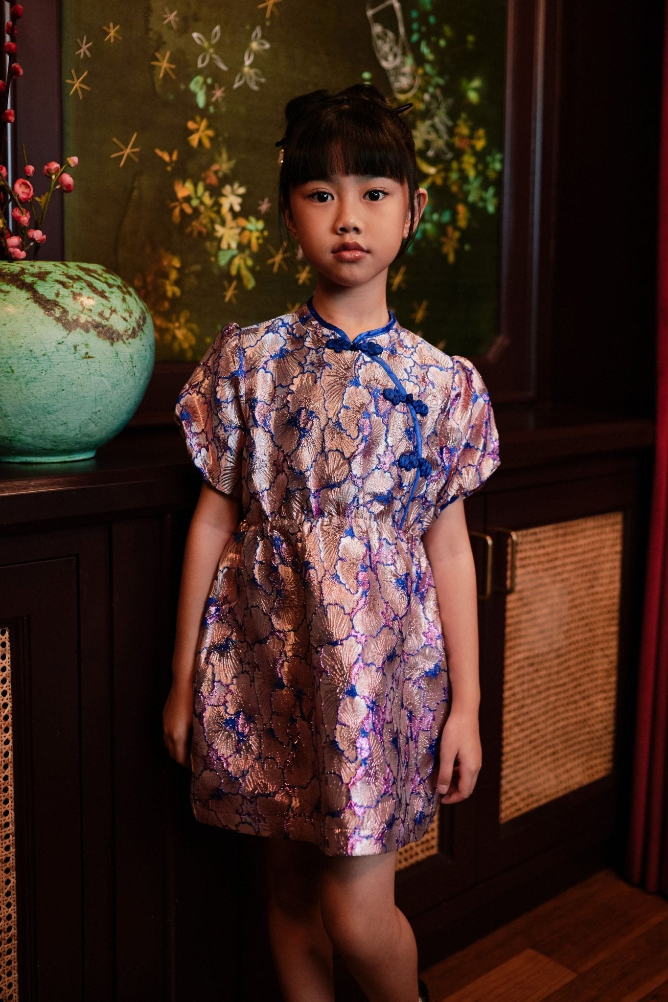 The Huā Collection Girl Puff Sleeves Cheongsam in 蕊 Blossom Jacquard Violet - Umbi