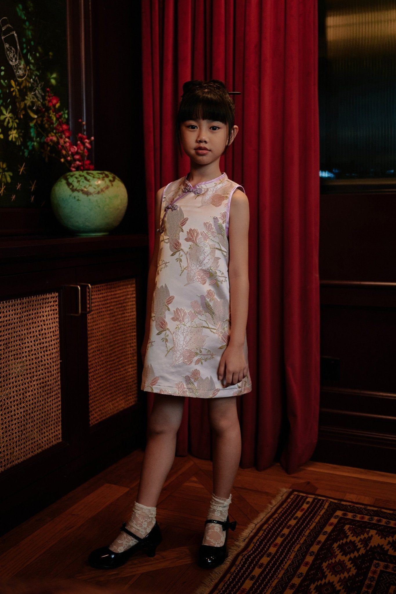 The Huā Collection Girl Sleeveless Cheongsam in 蕊 Blossom Jacquard Lilac - Umbi