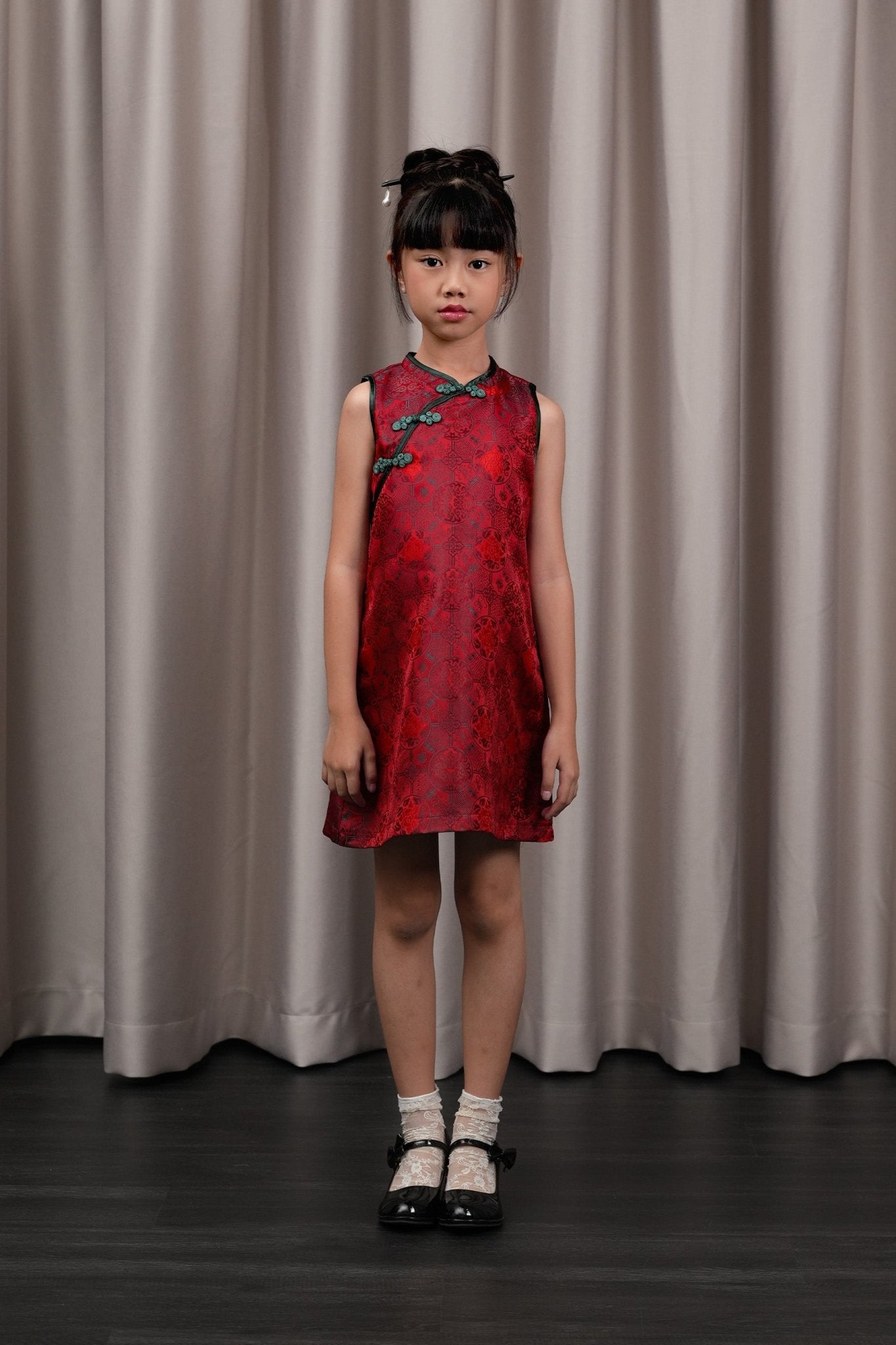The Huā Collection Girl Sleeveless Cheongsam in 韵 Cadence Jacquard Dark Red - Umbi