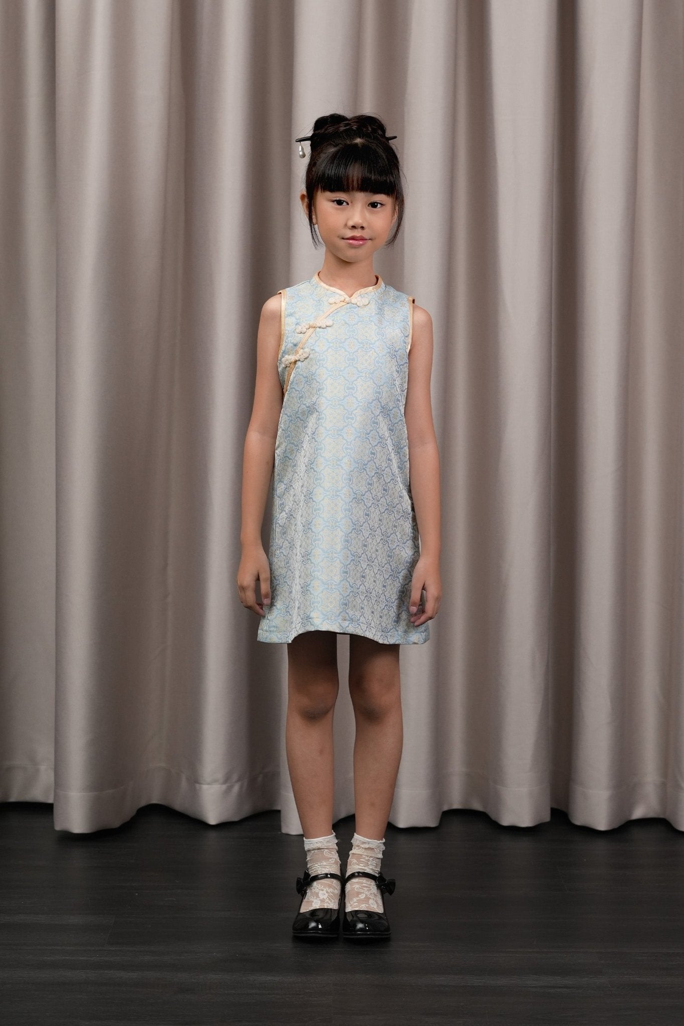 The Huā Collection Girl Sleeveless Cheongsam in 韵 Cadence Jacquard Soft Blue - Umbi