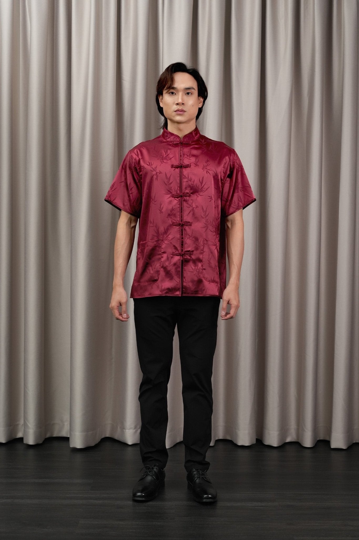 The Huā Collection Men Short Sleeves Samfu in 韵 Cadence Bamboo Maroon - Umbi