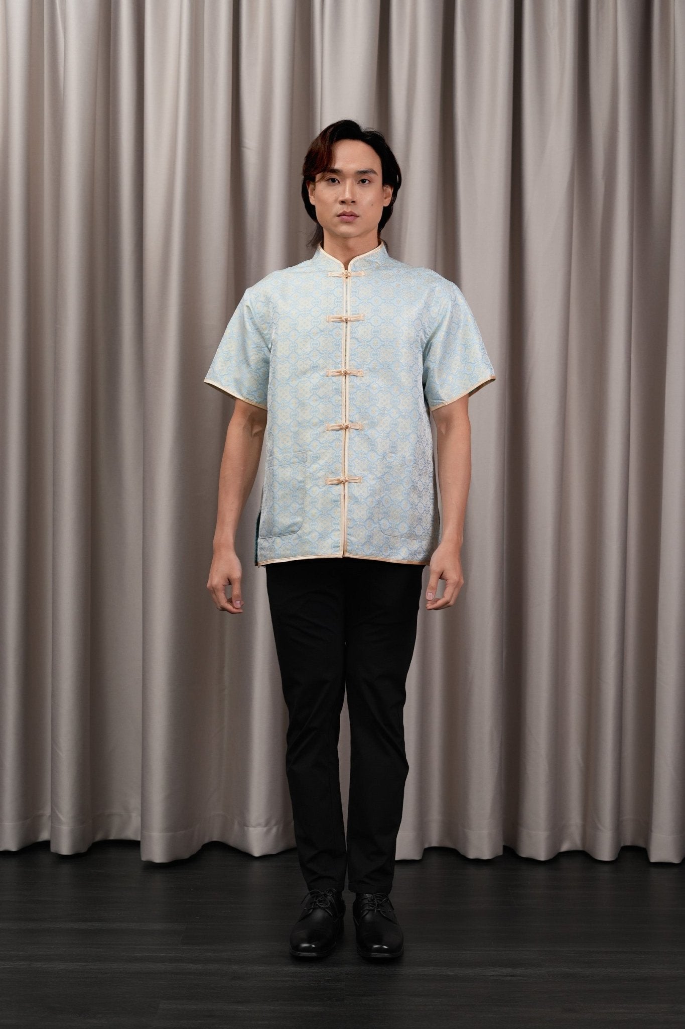 The Huā Collection Men Short Sleeves Samfu in 韵 Cadence Jacquard Soft Blue - Umbi