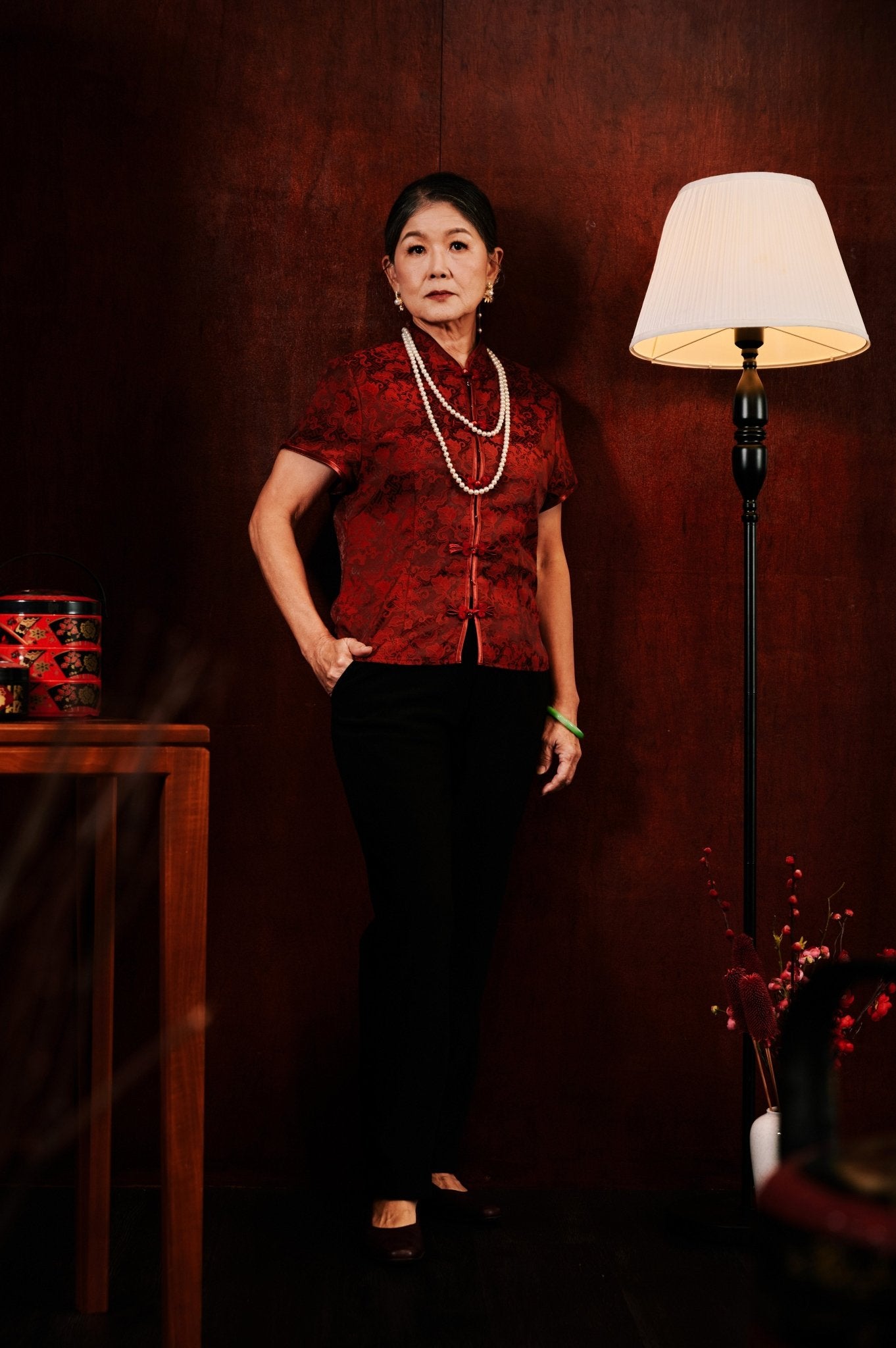 The Huā Collection Women Classic Oriental Blouse in 韵 Cadence Jacquard Maroon - Umbi