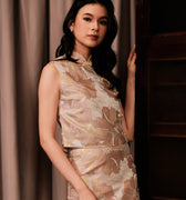 The Huā Collection Women Sleeveless Oriental Blouse in 蕊 Blossom Jacquard Gold - Umbi