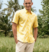 The Nusantara Collection Men Holiday Shirt Sinar Print - Umbi