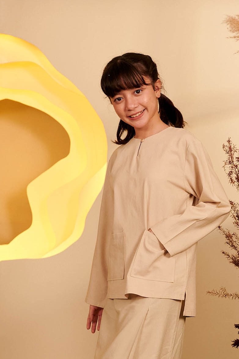 The Secret Garden Girl Kurung Top Sand - Umbi