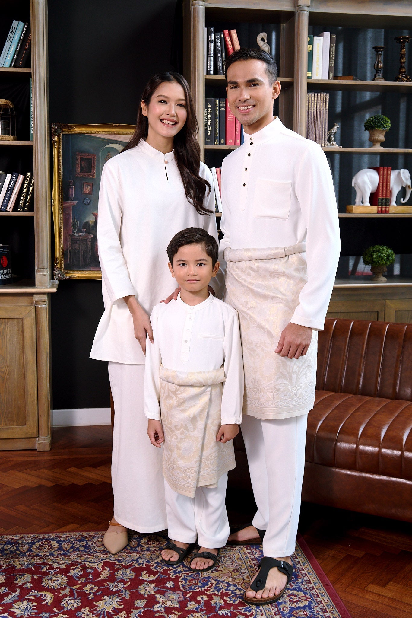 The Warisan Raya Boy Baju Melayu Set White - Umbi