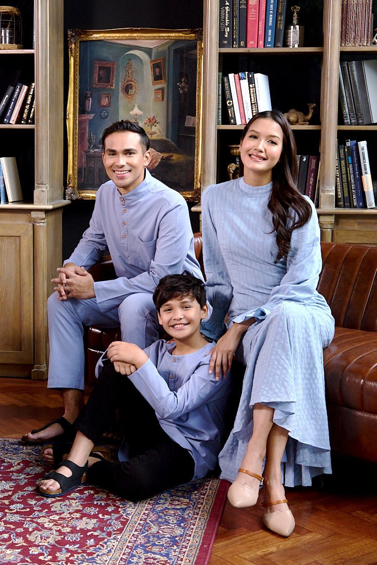 The Warisan Raya Men Baju Melayu Set Stone Blue - Umbi