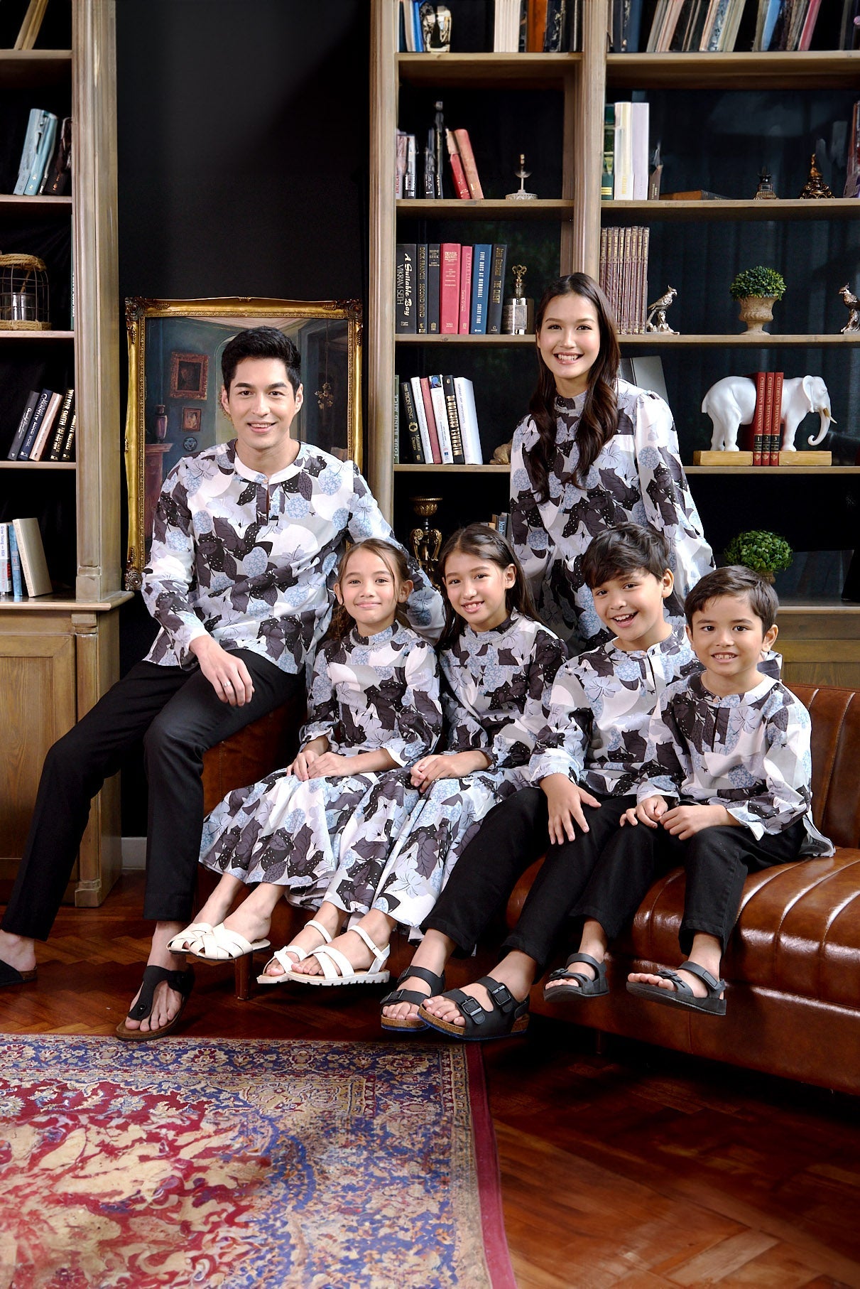 The Warisan Raya Women Jasmine Kurung Set Bunga Raya Print - Umbi