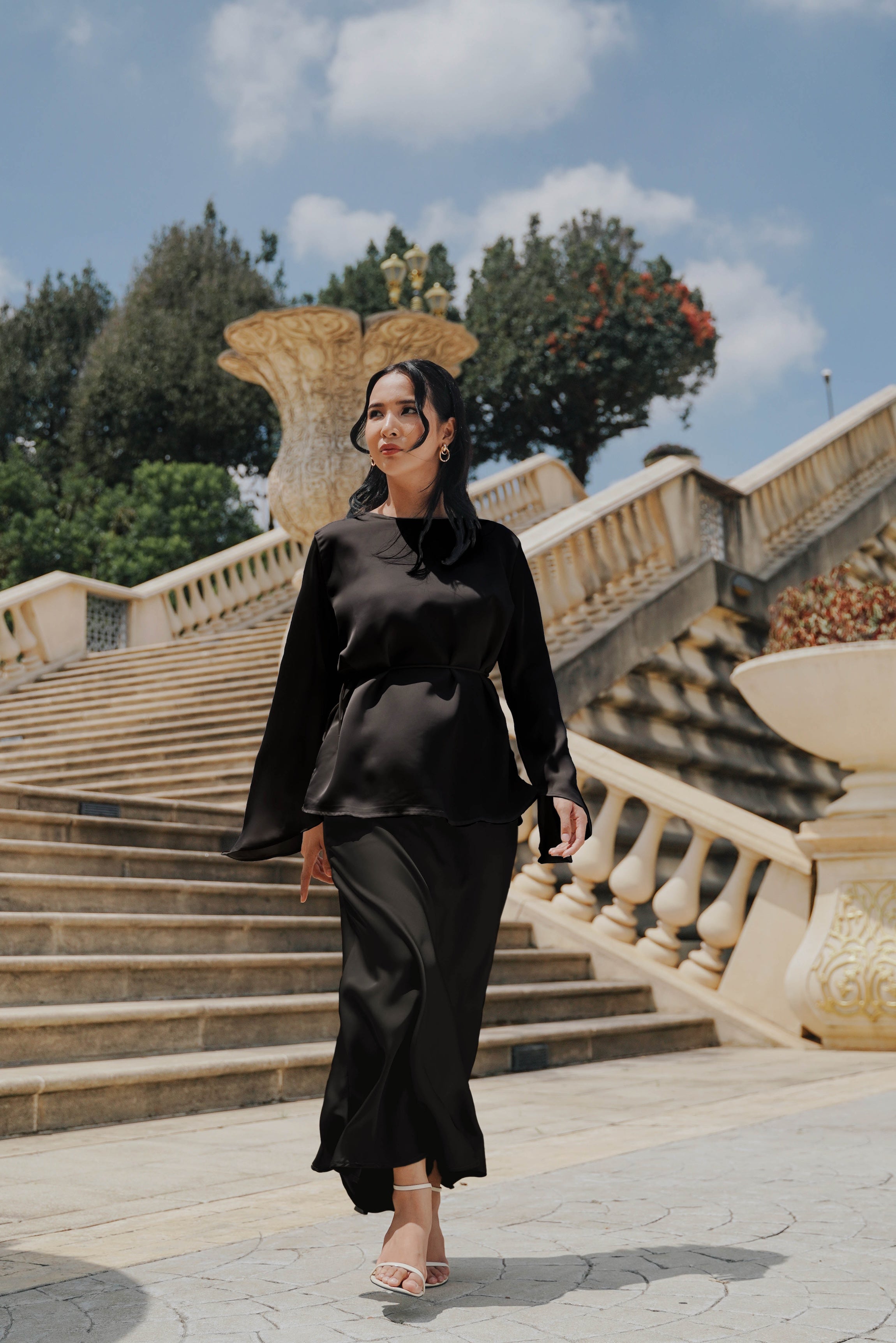 The City Breeze Pt.2 Women Long Sleeves Satin Blouse With Waist String Black