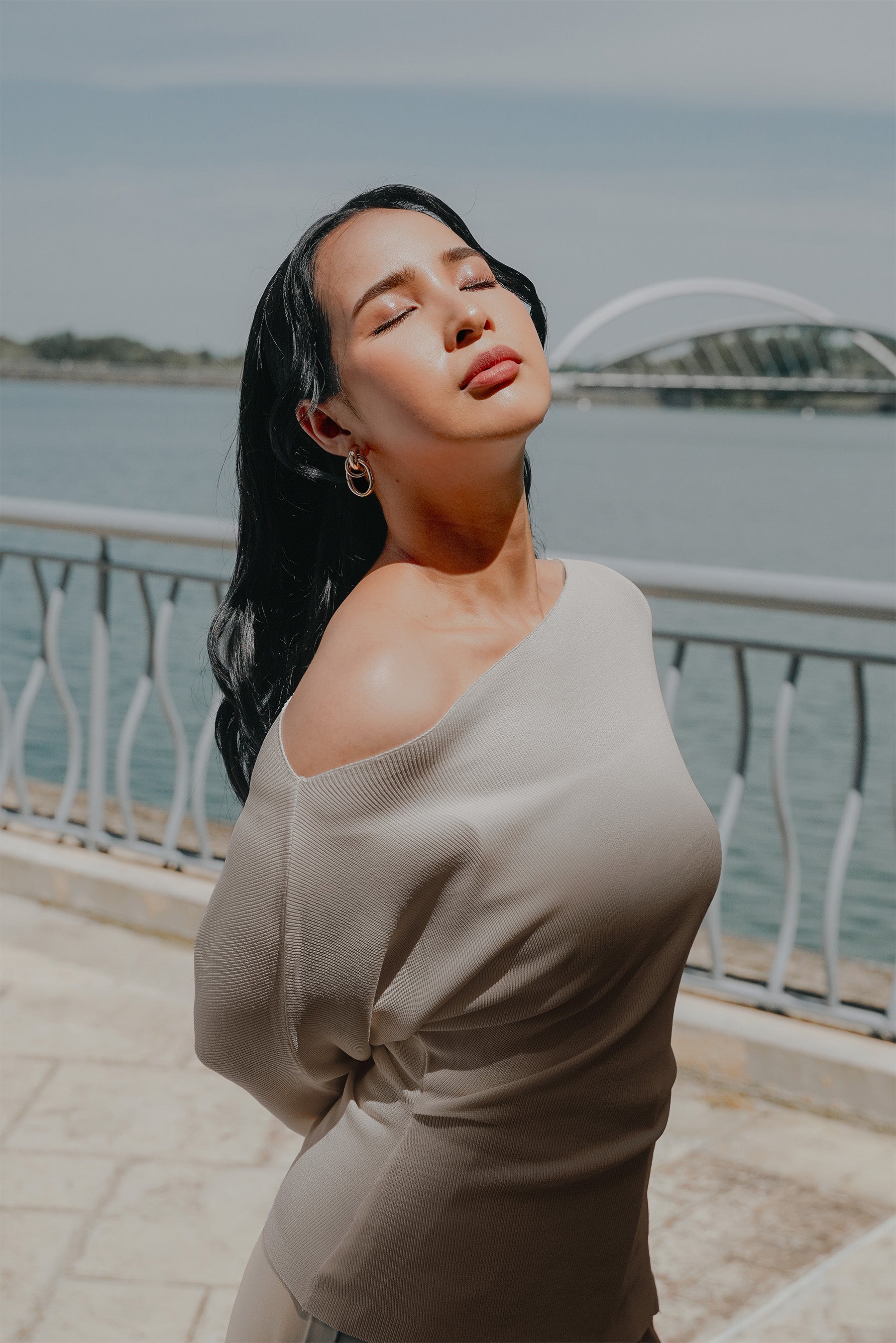 The City Breeze Pt.2 Women Off-Shoulder Knit Top Khaki