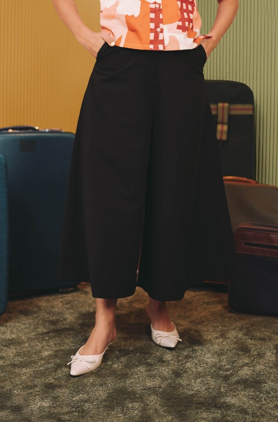 The Early Check-In Collection Women Flare Cut Pants Black