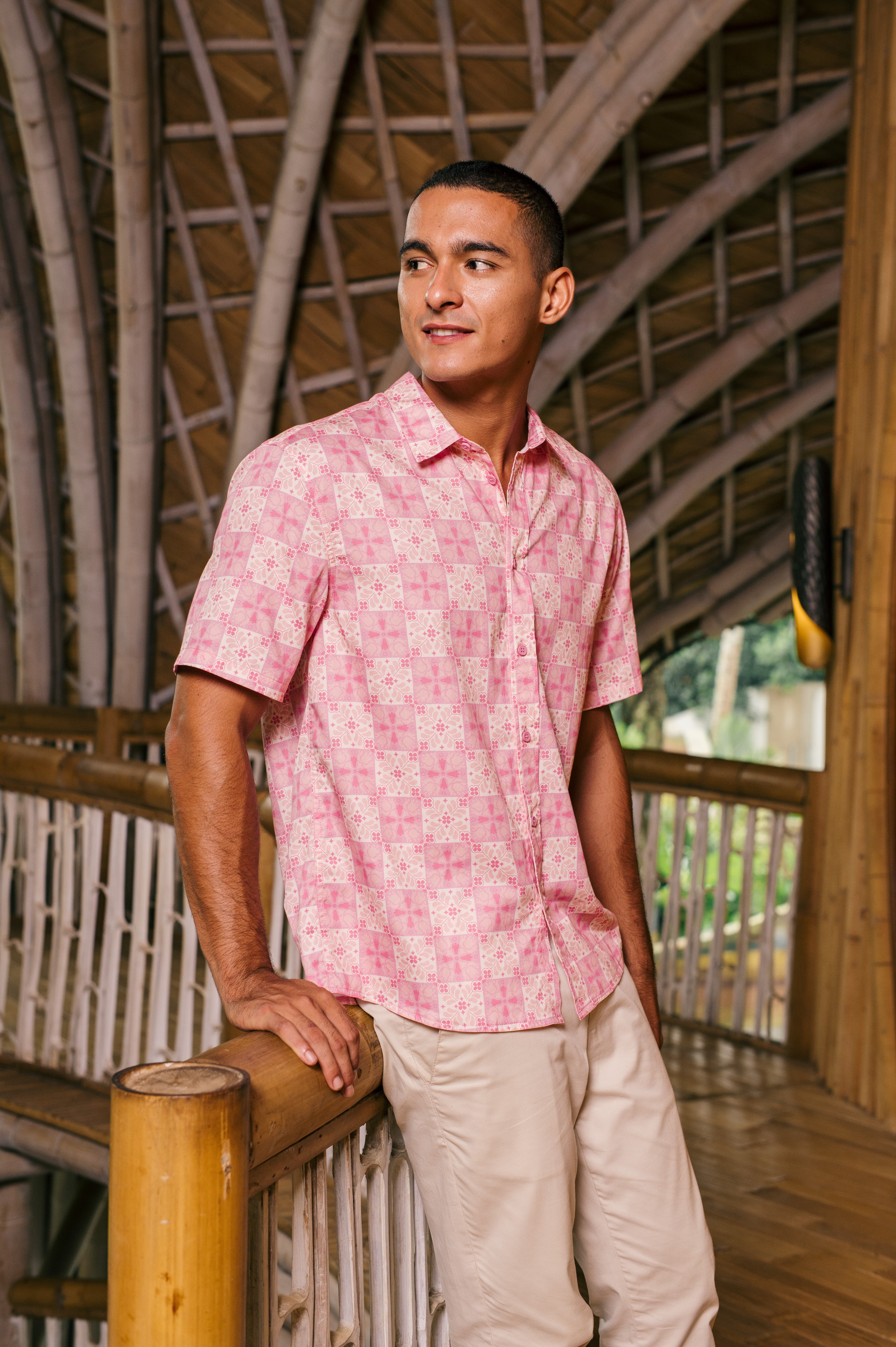 The Embun Collection Men Holiday Shirt in Mawar Print