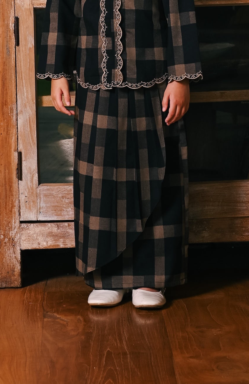 The Embun Collection Girl Instant Pareo Skirt in Checked Brown