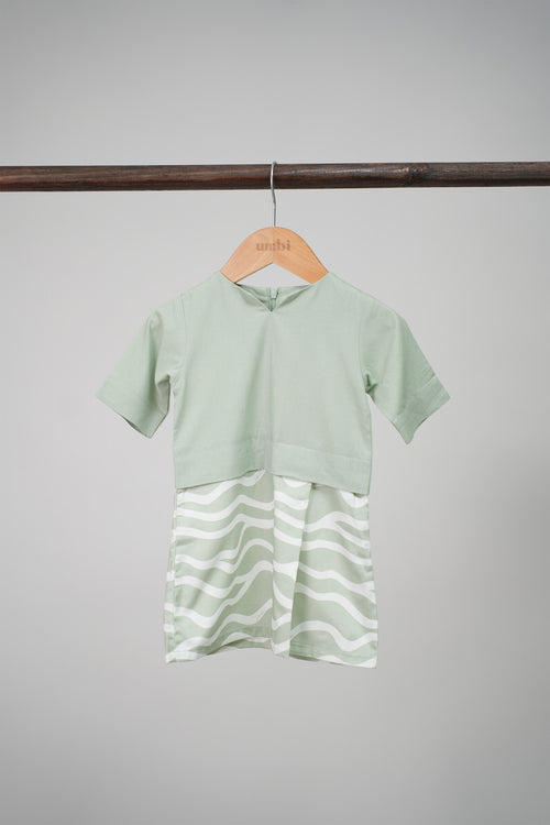 The Early Check-in Collection Baby Girl Kurung Dress in Meadow Print