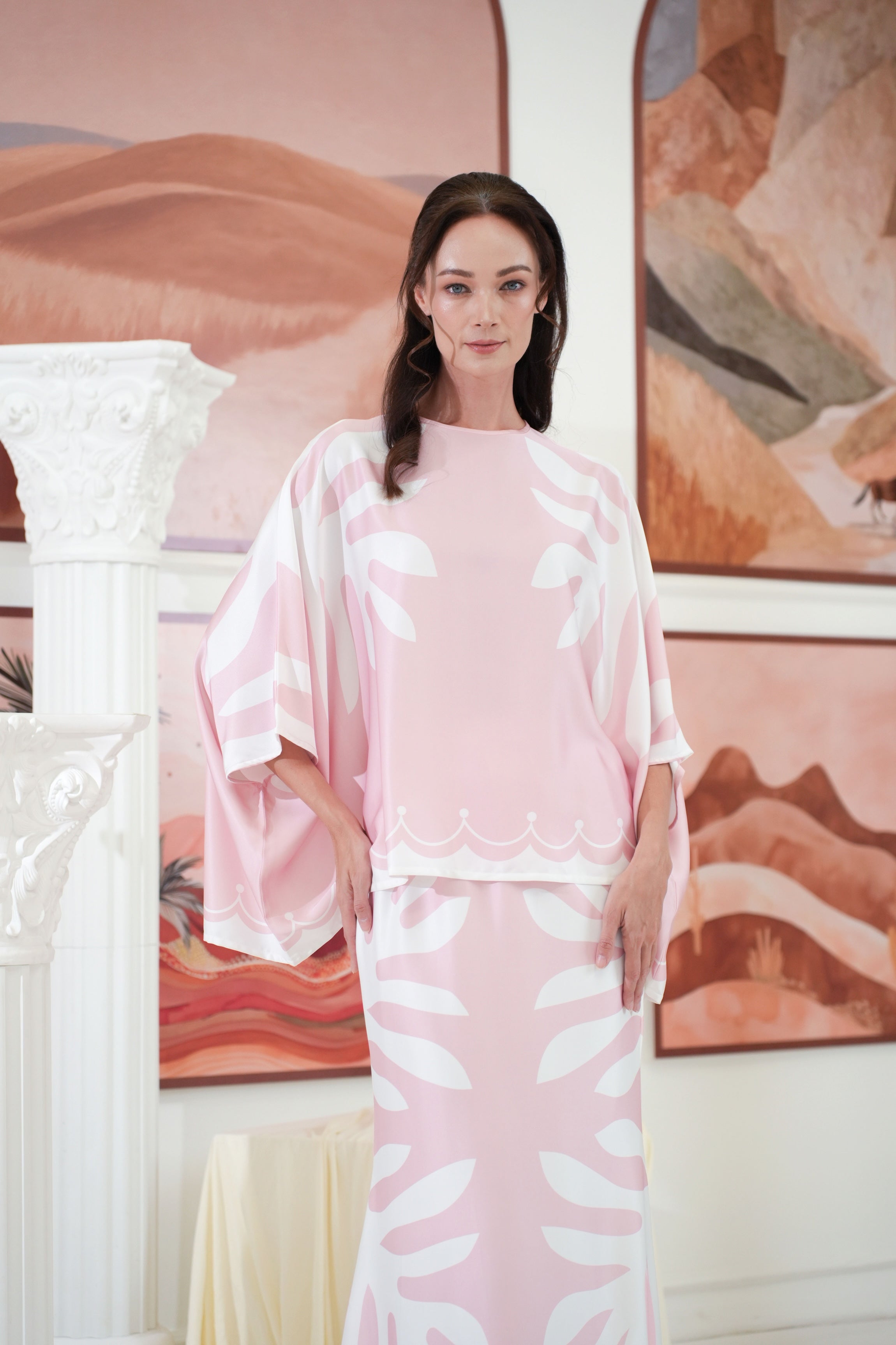 The Galleria Collection Women Saloma Set In Soft Pink Ivy Print