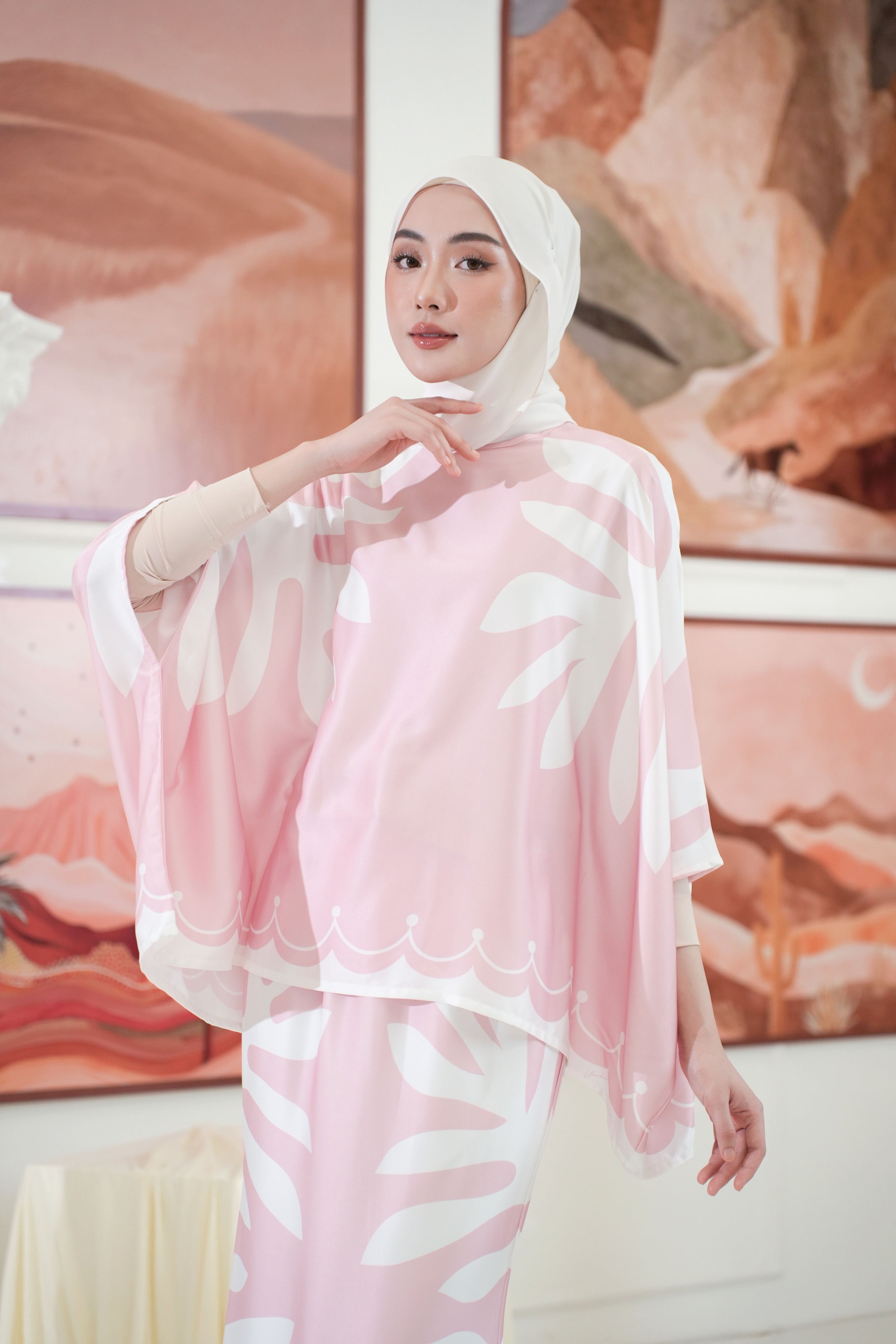 The Galleria Collection Women Saloma Set In Soft Pink Ivy Print
