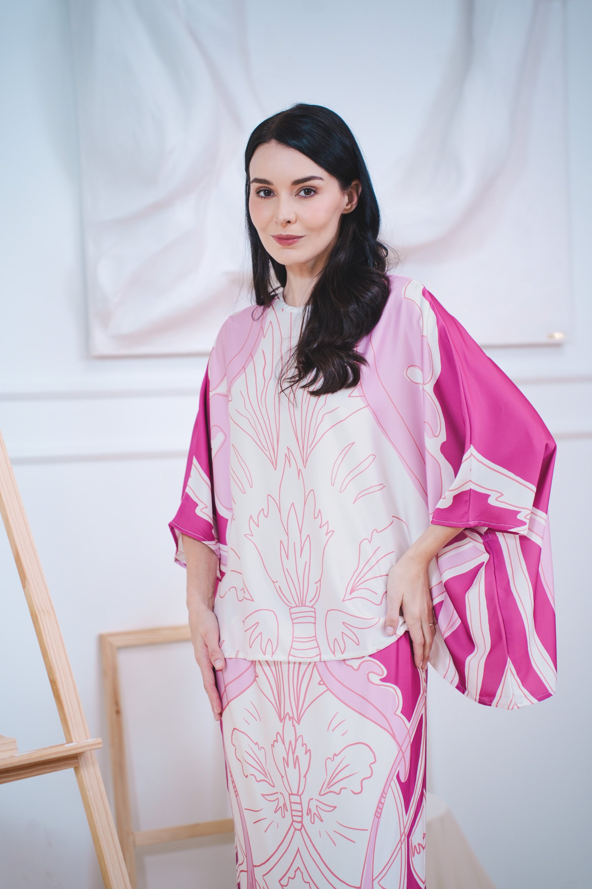 The Canvas Collection Women Saloma Kaftan Set Barbie Pink Garden Print