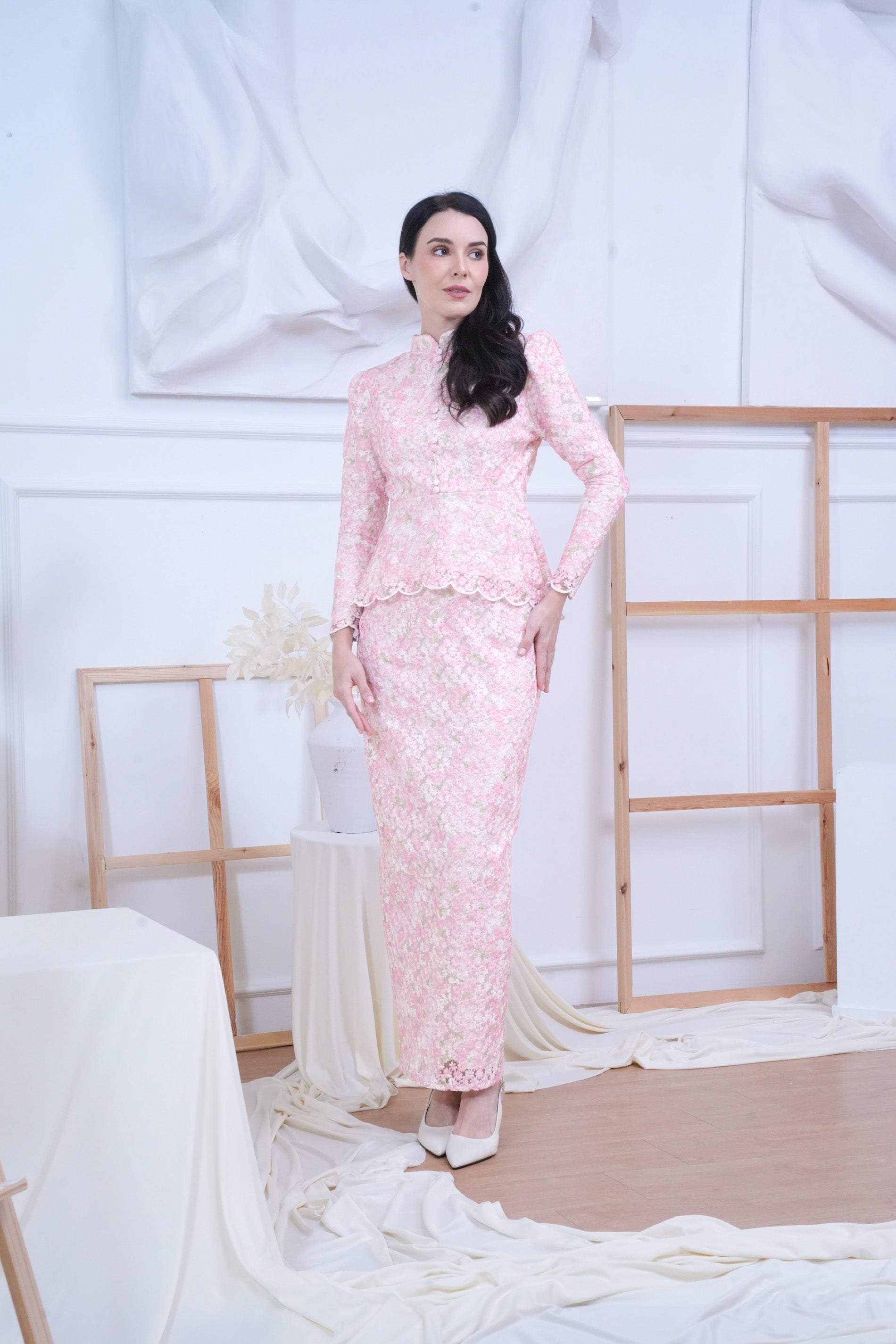 The Canvas Collection Women Alisa Kurung Set Pink Floral Lace