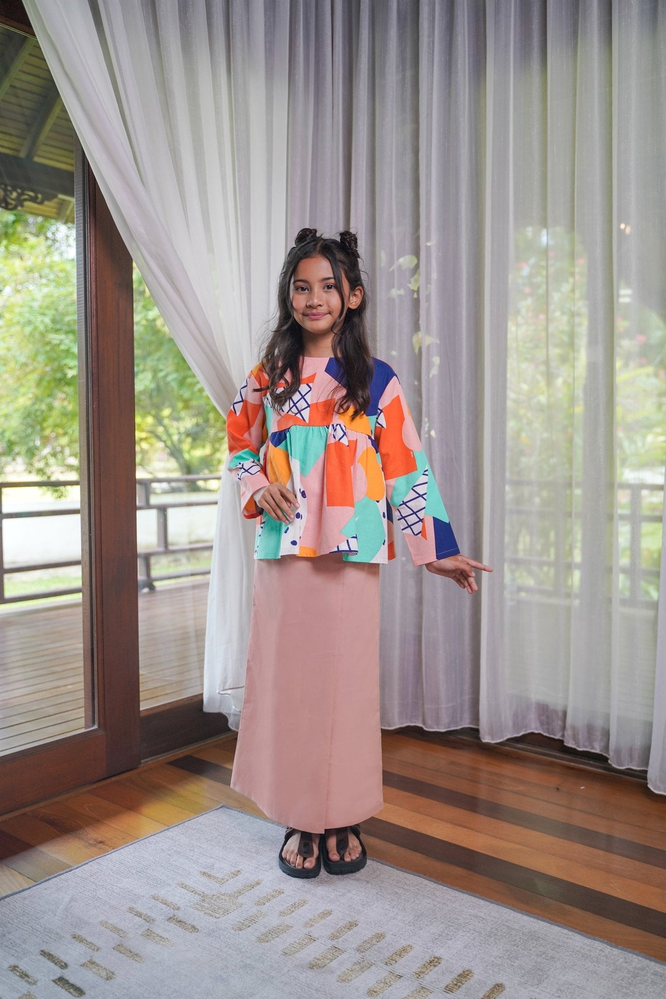 At The Market Collection Girl Ruffle Blouse Fruit Punch Print - Umbi