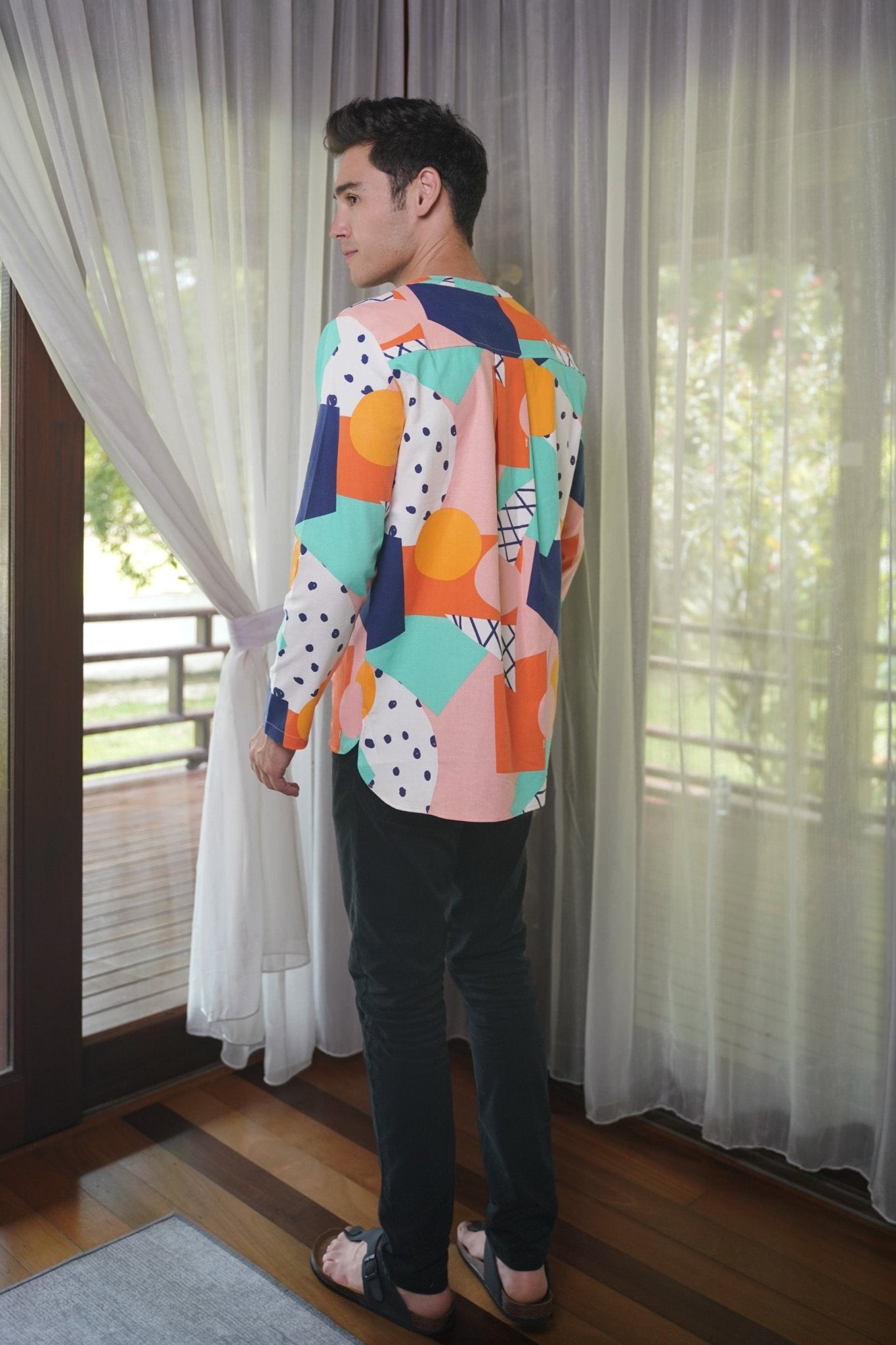 At The Market Collection Men Modern Teluk Belanga Fruit Punch Print - Umbi