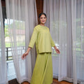 At The Market Collection Women Boxy Blouse Lime Green - Umbi