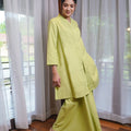 At The Market Collection Women Long Kebaya Blouse Lime Green - Umbi