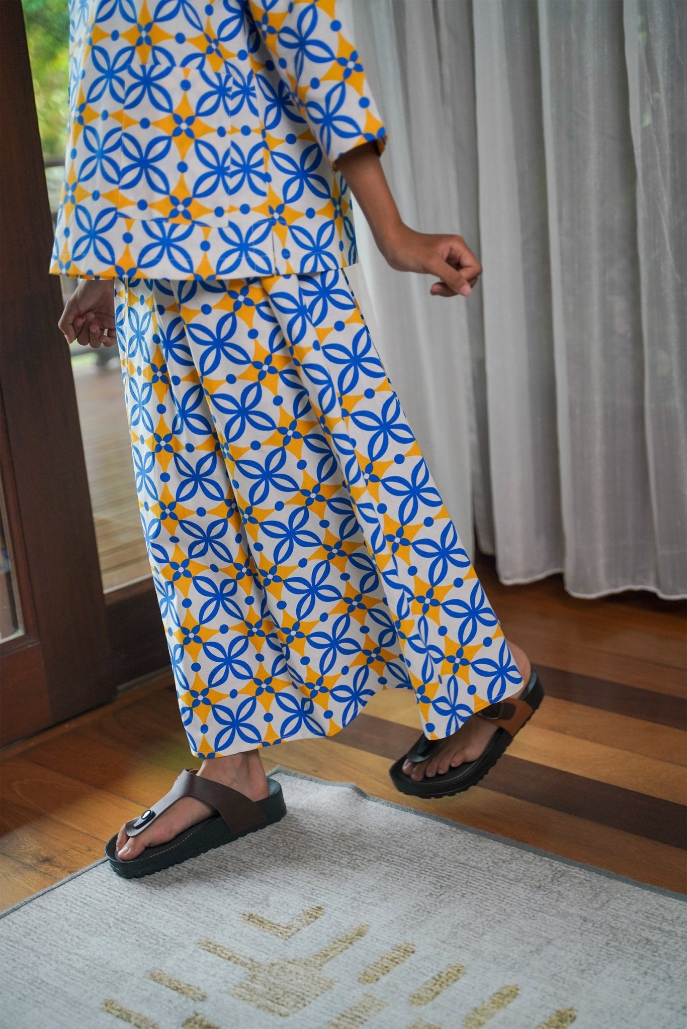 Girl Teacup Skirt Popcorn Print - Umbi
