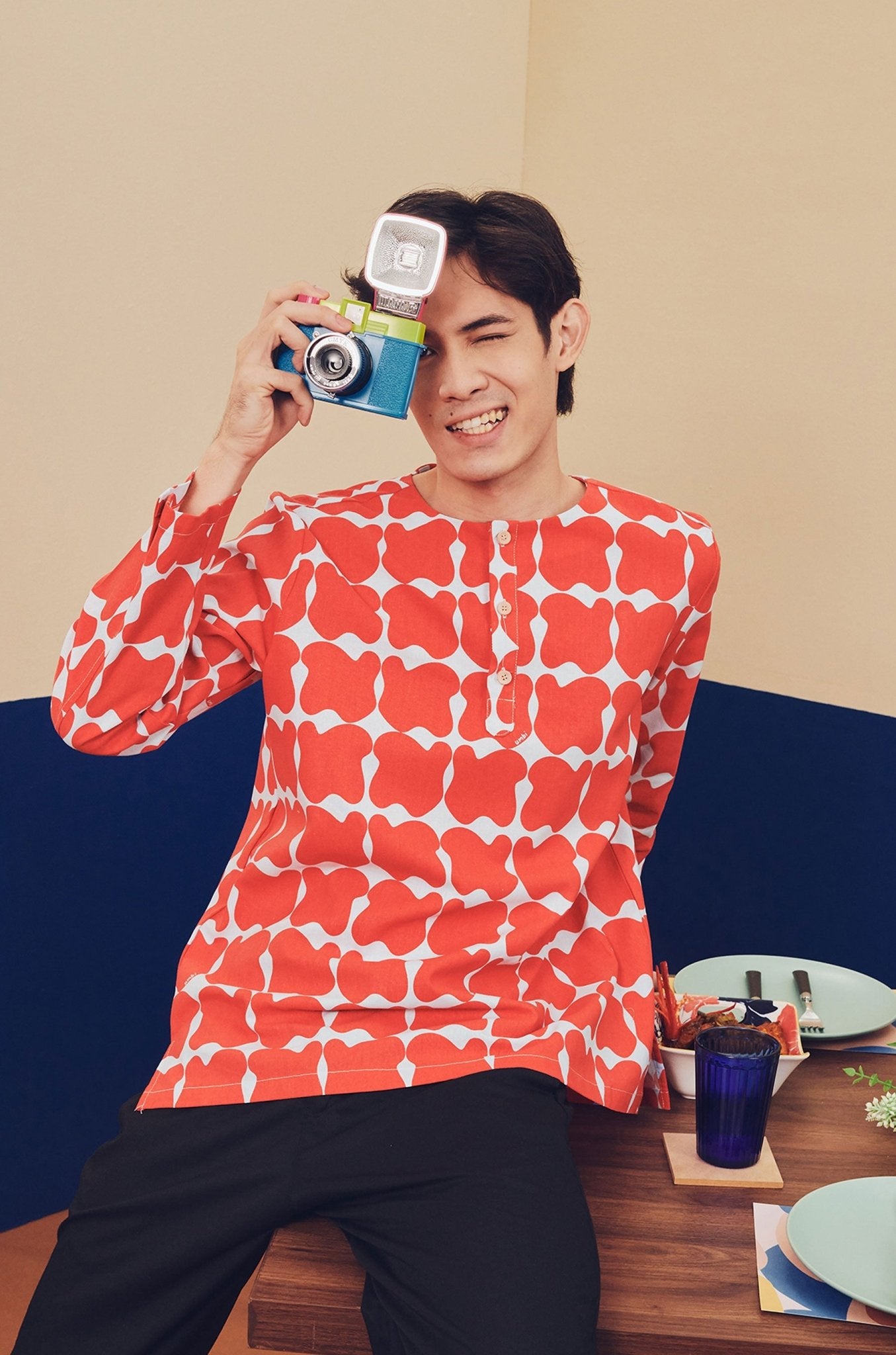 Men Kurta Bubblegum Print - Umbi