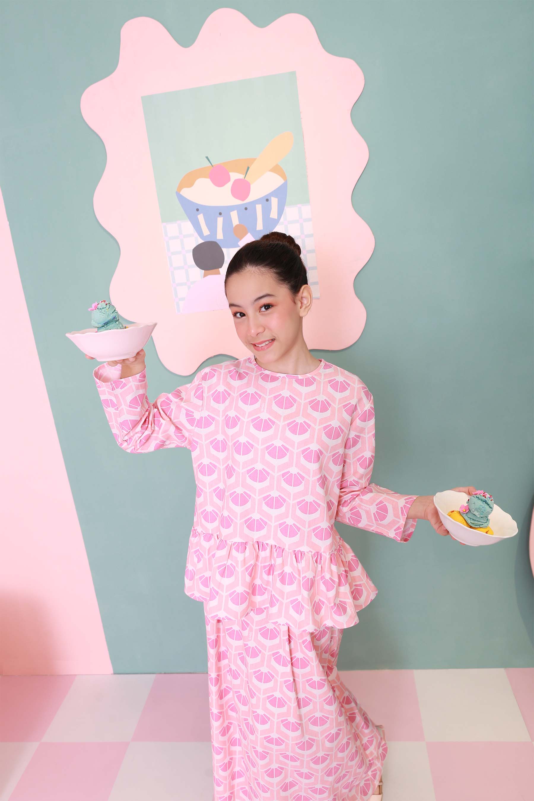 baju raya family sedondon kids girl petit ruffle blouse blush pink