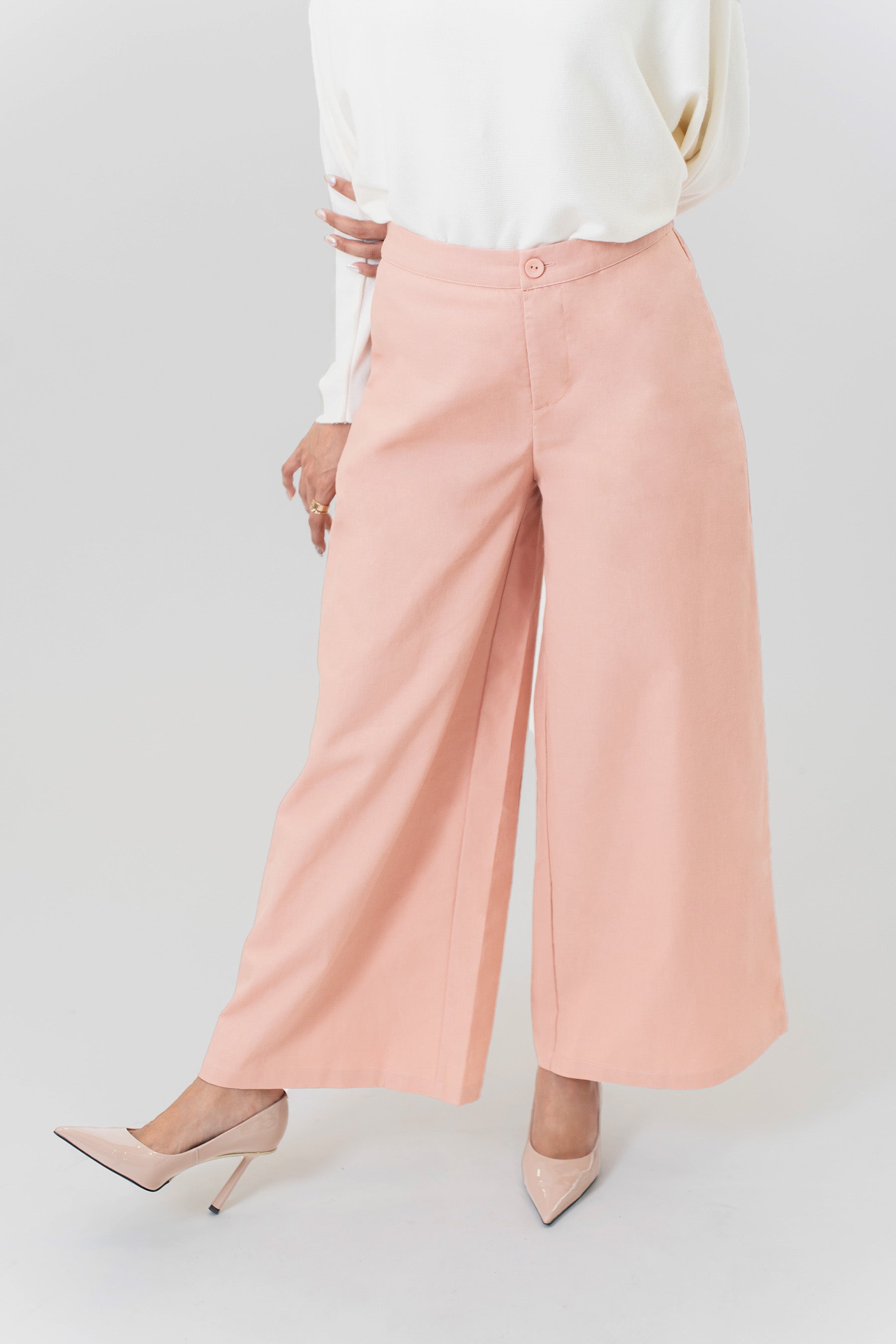 The Office Runway Women Straight Cut Pants Blush