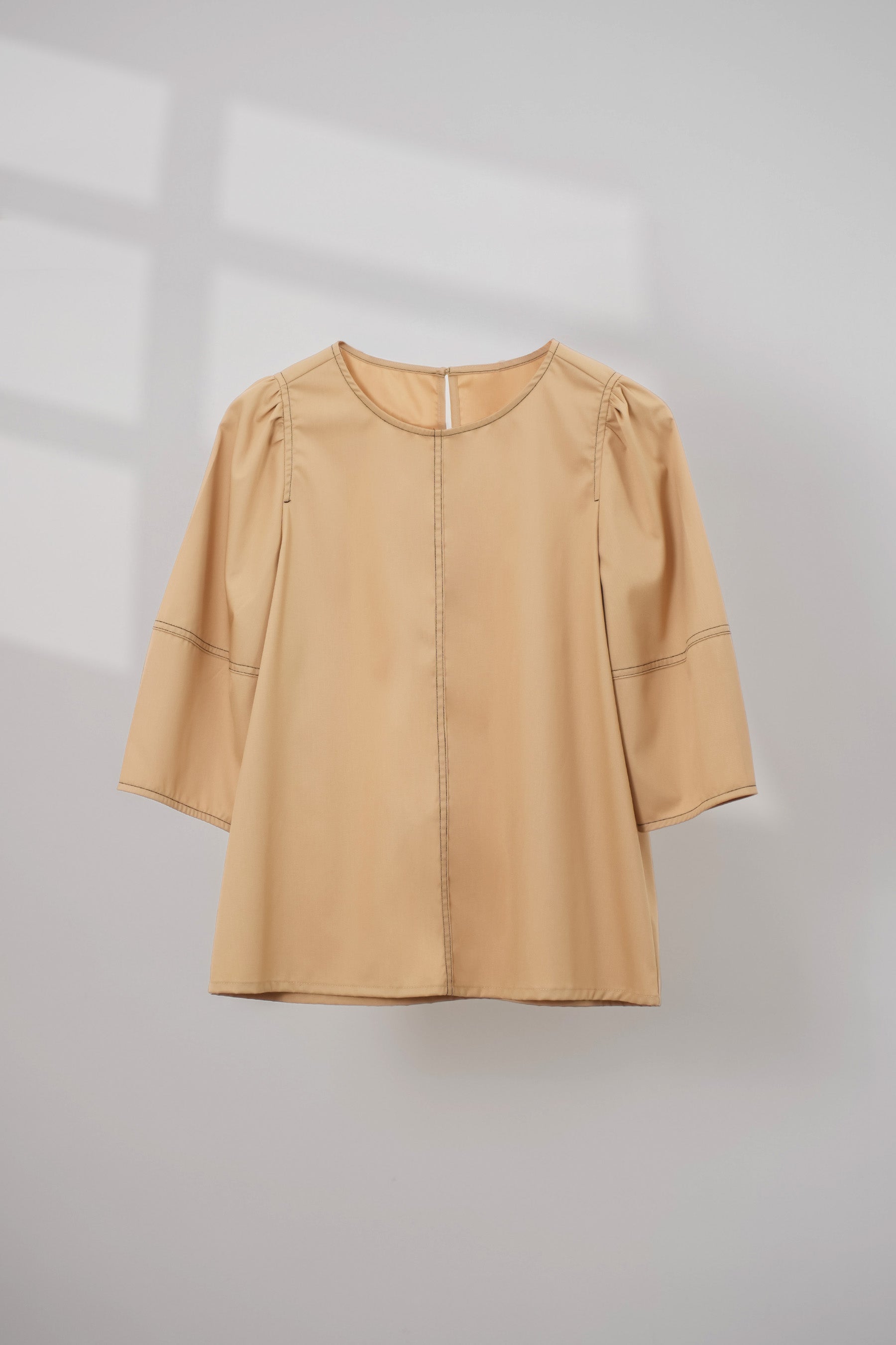 The Office Runway Women Quarter Sleeve Blouse Latte