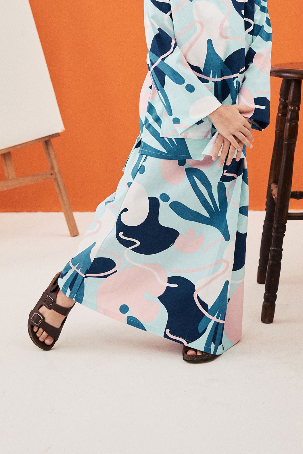 The Arte Girl Classic Skirt Monet Print - Umbi